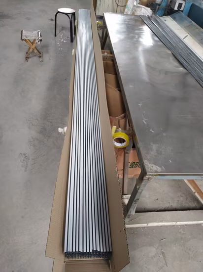 Galvanized Steel Fut/Flat Suspended Metal Tee Bar Ceiling T Grid for PVC /Mineral Fiber Gypsum Board Ceiling Tile/Panel System